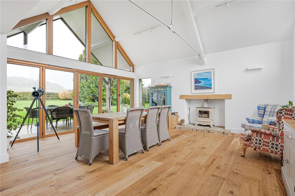Breakfast Room
