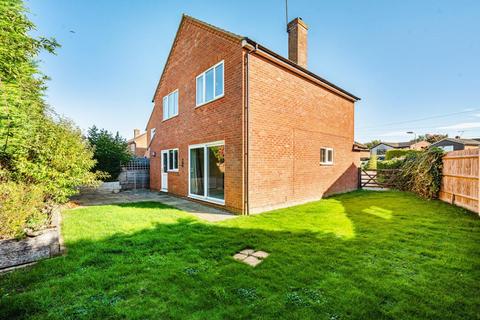 3 bedroom detached house for sale, Wykeham Way, Haddenham