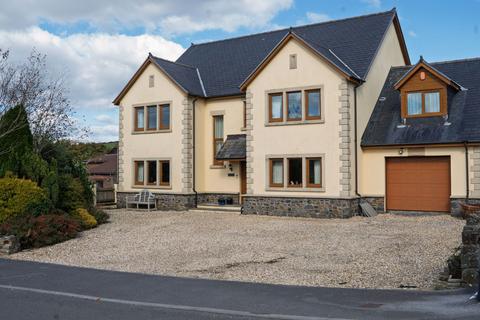 4 bedroom detached house for sale, Heol Hen, Llanelli SA15