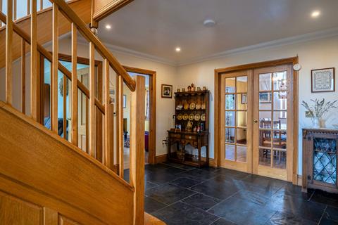 4 bedroom detached house for sale, Heol Hen, Llanelli SA15