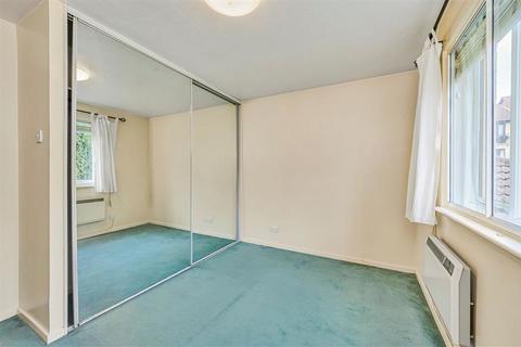 undefined, Gables Close, London SE12