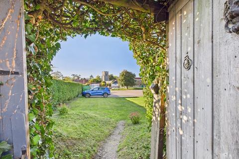 3 bedroom semi-detached bungalow for sale, Peacock Rise, Bury St Edmunds IP31
