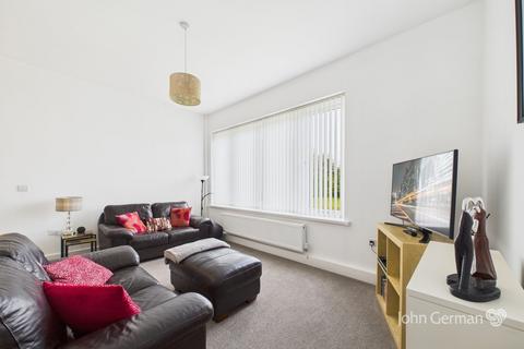 2 bedroom property for sale, Drury Lane, Biggin