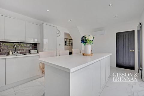 undefined, Burns Avenue, Basildon, SS13