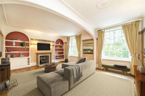 undefined, Crooms Hill, Greenwich, SE10