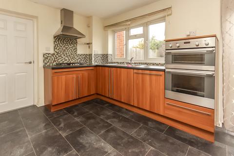 3 bedroom link detached house for sale, Westminster Road, Wellingborough NN8