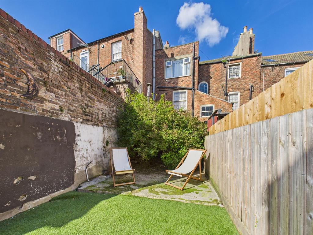 CAM05382 G0-PR0069-STILL013.jpg