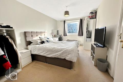 2 bedroom apartment for sale, Meachen Road, Colchester