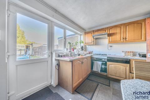 undefined, Cricklade Road, Gorse Hill, Swindon, SN2