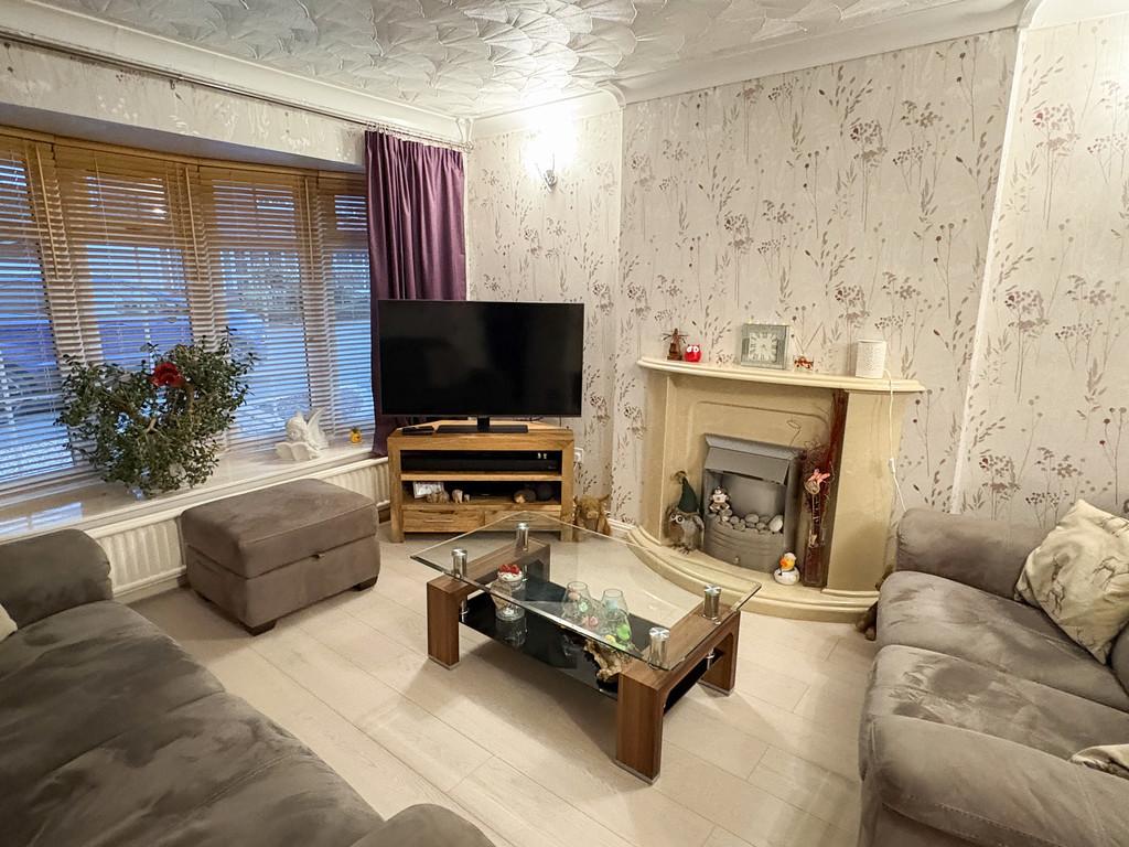 Lounge 1