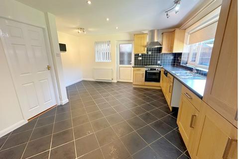 4 bedroom detached house for sale, High Street, Bedford MK44