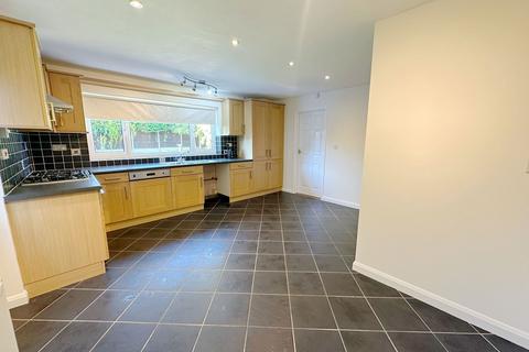 4 bedroom detached house for sale, High Street, Bedford MK44