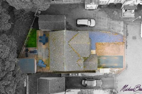 3 bedroom detached house for sale, Pintail Avenue, Bradford BD6
