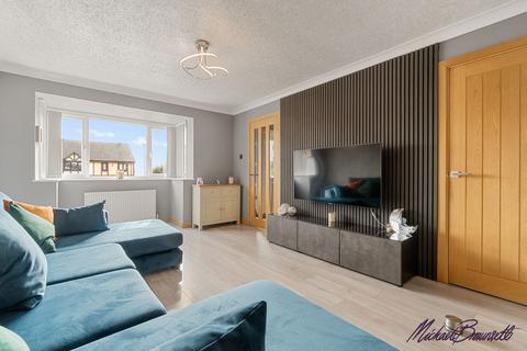 undefined, Shire Close, Bradford BD6
