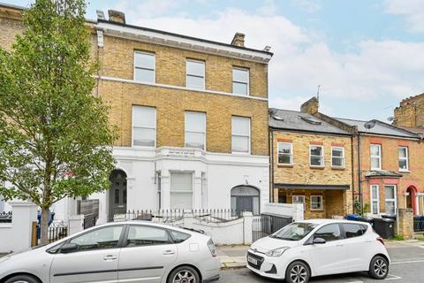 2 bedroom flat for sale, Birkbeck Road, Poet's Corner, London, W3