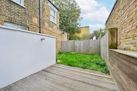2 bedroom flat for sale, Birkbeck Road, Poet's Corner, London, W3