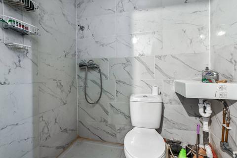 2 bedroom flat for sale, Tufnell Park Road, Tufnell Park, London, N7