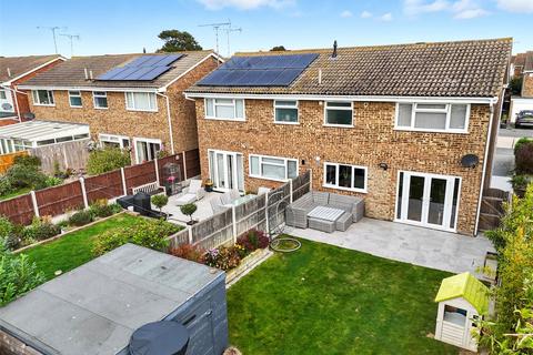 4 bedroom semi-detached house for sale, Estuary Gardens, Great Wakering, Essex, SS3