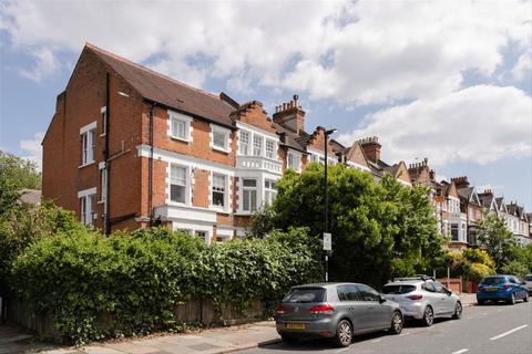 Salford Road, London SW2