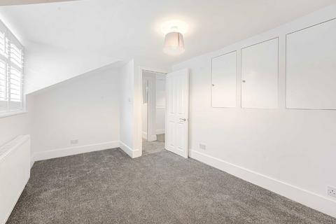 undefined, Broughton Street, London SW8