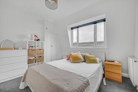 2 bedroom flat for sale, Eardley Crescent, London, SW5
