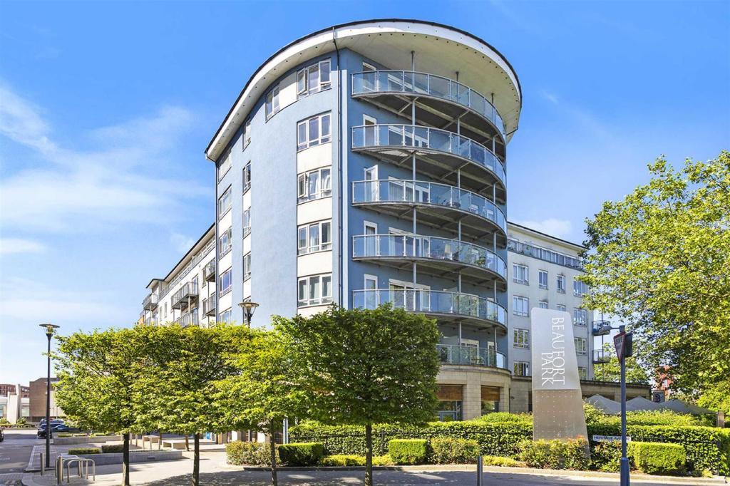 Bantam-house-heritage-avenue-colindale-nw9