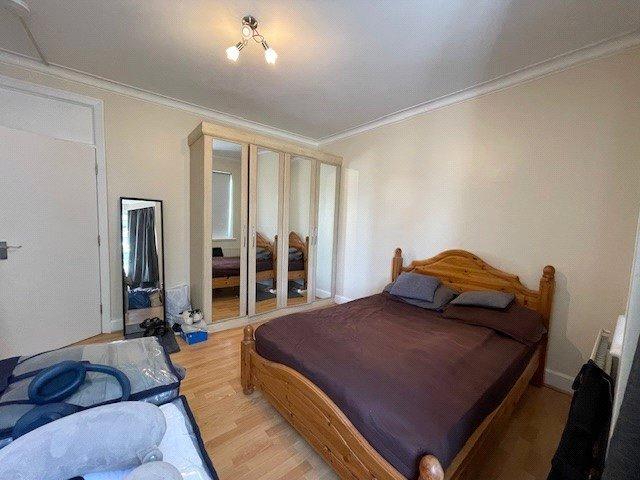 Golders-court-woodstock-road-golders-green-nw11