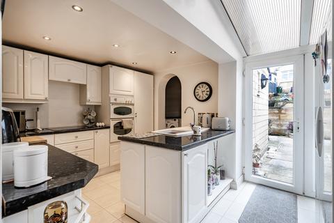 3 bedroom terraced house for sale, Lymore Avenue, Somerset BA2