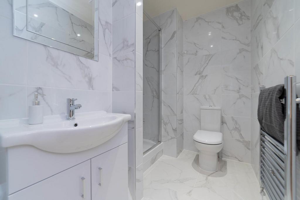 Ensuite.jpg