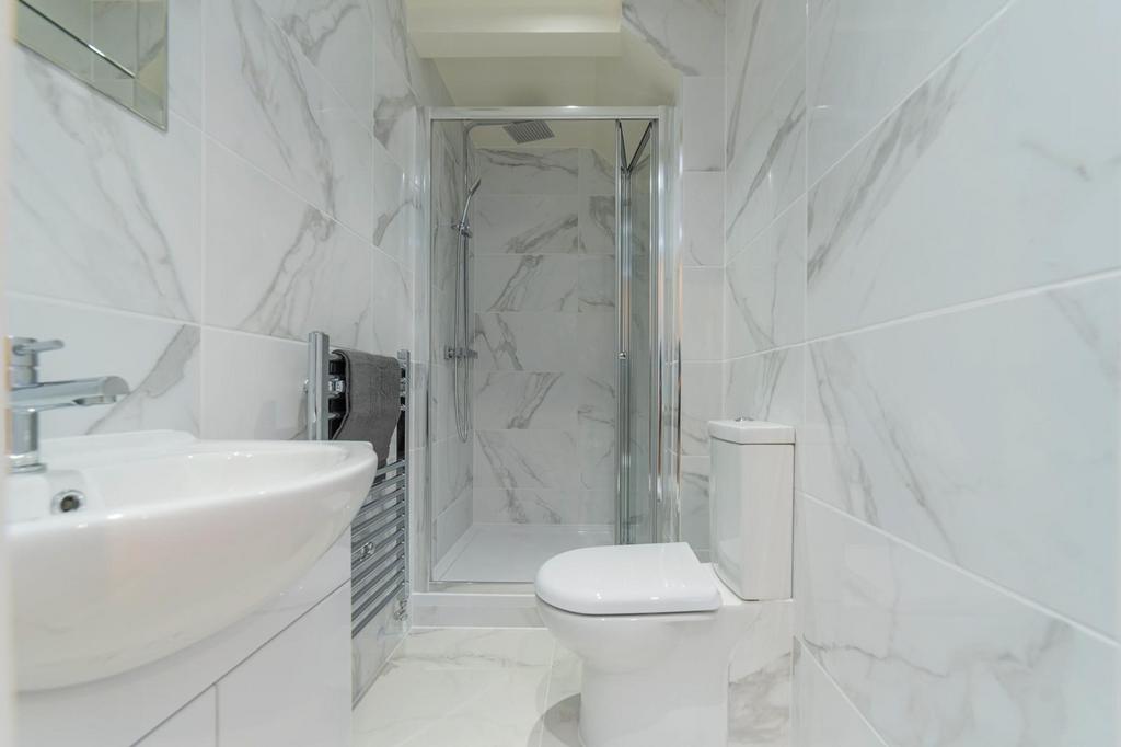 Ensuite10.jpg
