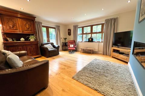 undefined, Fairways, 8 Tyla Rhosyr, Cowbridge, The Vale of Glamorgan, CF71 7AU