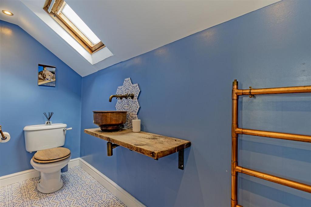 En Suite-1.jpg