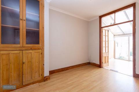 undefined, Salisbury Street, Taunton