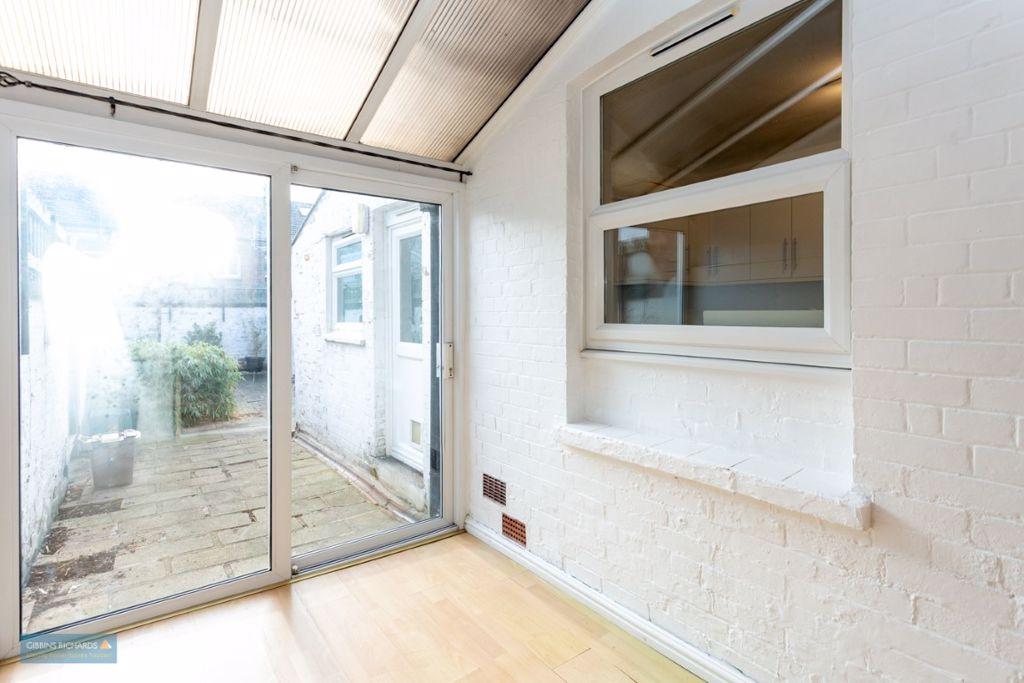 Lean-to
