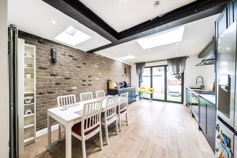 3 bedroom terraced house for sale, Lansdowne Road, Purley