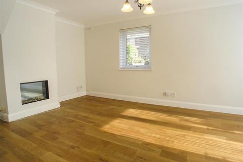 3 bedroom detached house for sale, Mitre Court, Llandaff