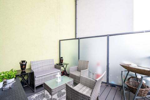 undefined, Rotherhithe New Road, Bermondsey, London, SE16