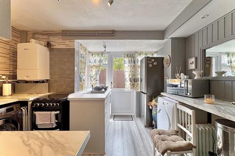 undefined, Bird Street, LOWER GORNAL, DY3 2LX