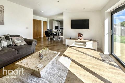5 bedroom detached house for sale, Shepeau Stow PE12