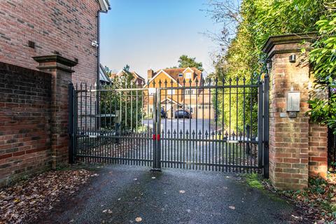 5 bedroom detached house for sale, Stone Pound Ridge, Hassocks