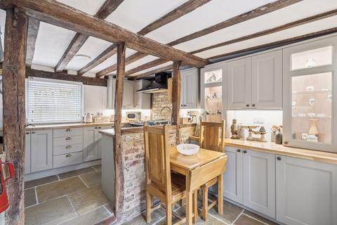 2 bedroom terraced house for sale, High Street, Chalfont St Giles