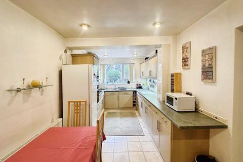 3 bedroom semi-detached house for sale, Bourton Close, Bury
