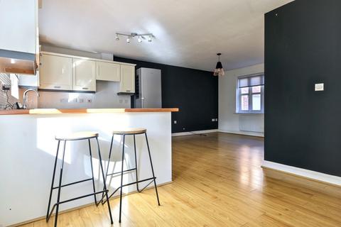 Flat 3, Sherbourne House, 1 Cherry Tree Way, Carterton, OX18 1GU