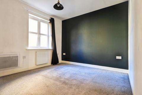 Flat 3, Sherbourne House, 1 Cherry Tree Way, Carterton, OX18 1GU