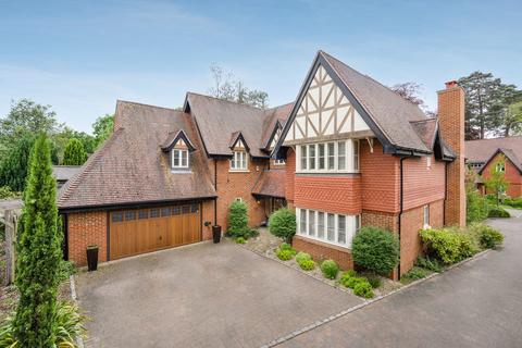 Furlong Drive, Ascot, SL5