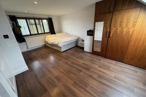 undefined, Sandringham Road, Northolt