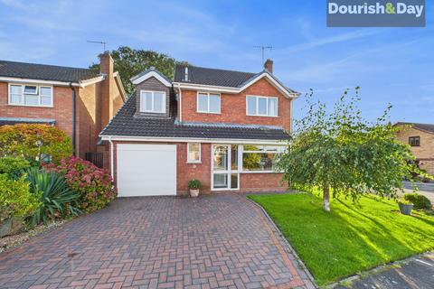 4 bedroom detached house for sale, Parsons Drive, Stafford ST20