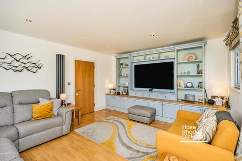 4 bedroom house to rent, Cormorant Grove, PO30