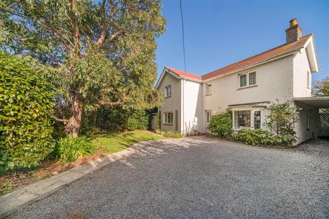 4 bedroom detached house for sale, BEMBRIDGE VILLAGE