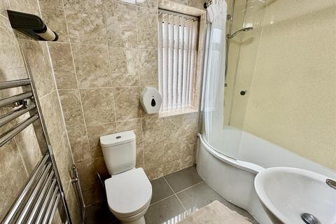 undefined, Sunnyhill Grove, Keighley, BD21 1RU